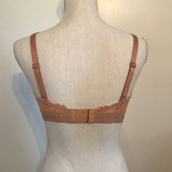 VICTORIA’S SECRET BRA ✨✨✨ - Picture 2 of 5